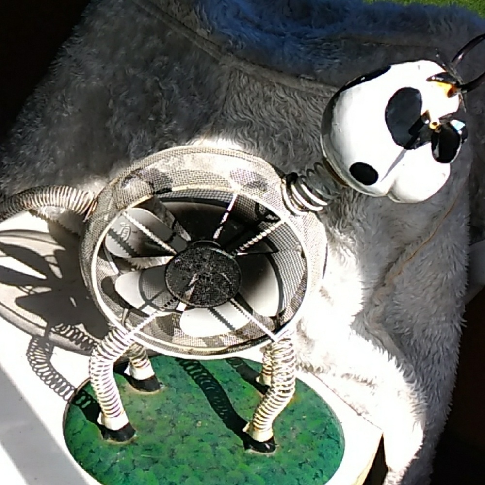 Country Cow wind spinner